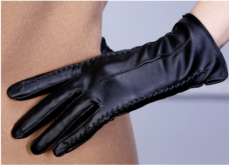Fashionable Ladies Thick Warm Leather Gloves