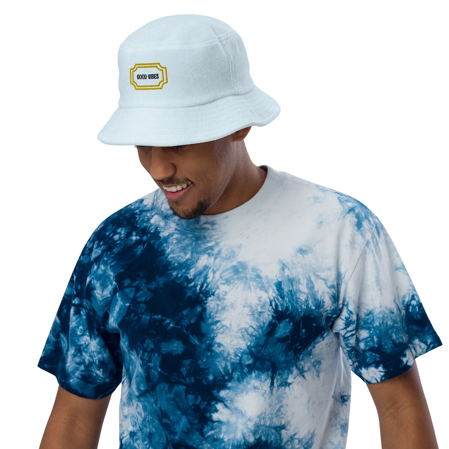 Terry cloth bucket hat with "good vibe" logo design